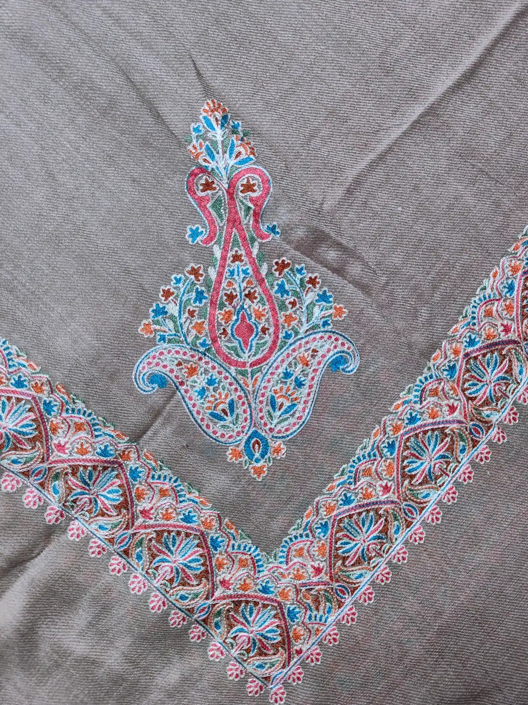 arabic rumal made in kashmir with paisley moti at corner