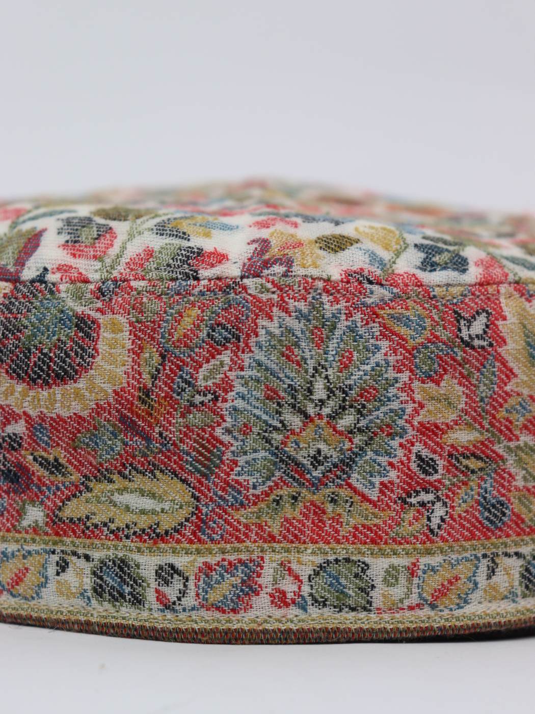 Off White Kani Cap in Floral Design