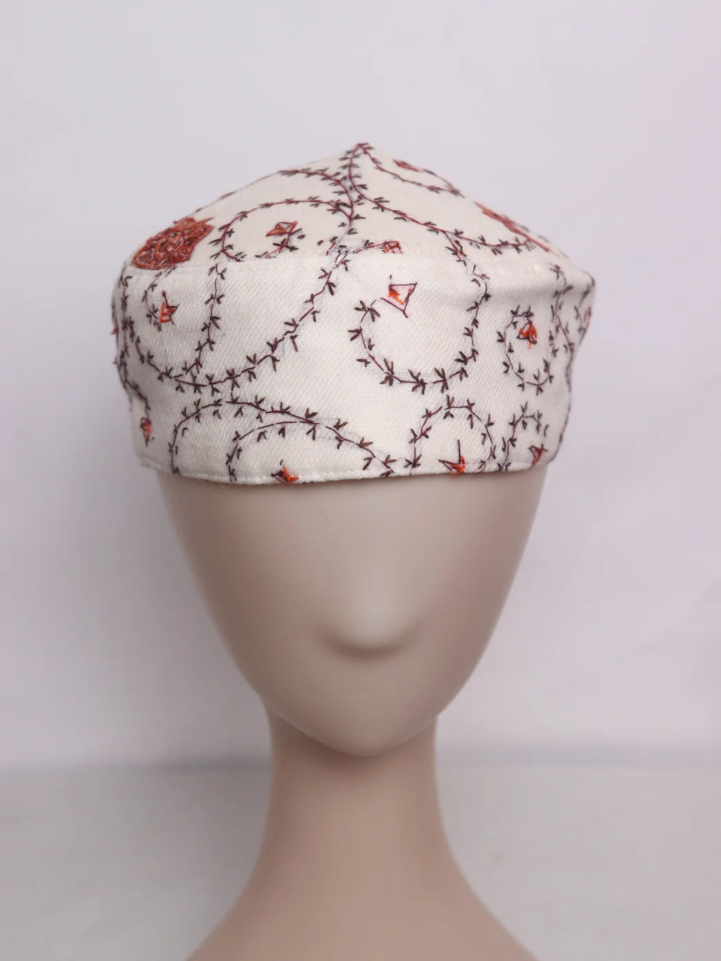 Aabshar White Kashmiri Unique Handmade Sozni Cap|Topi For Men