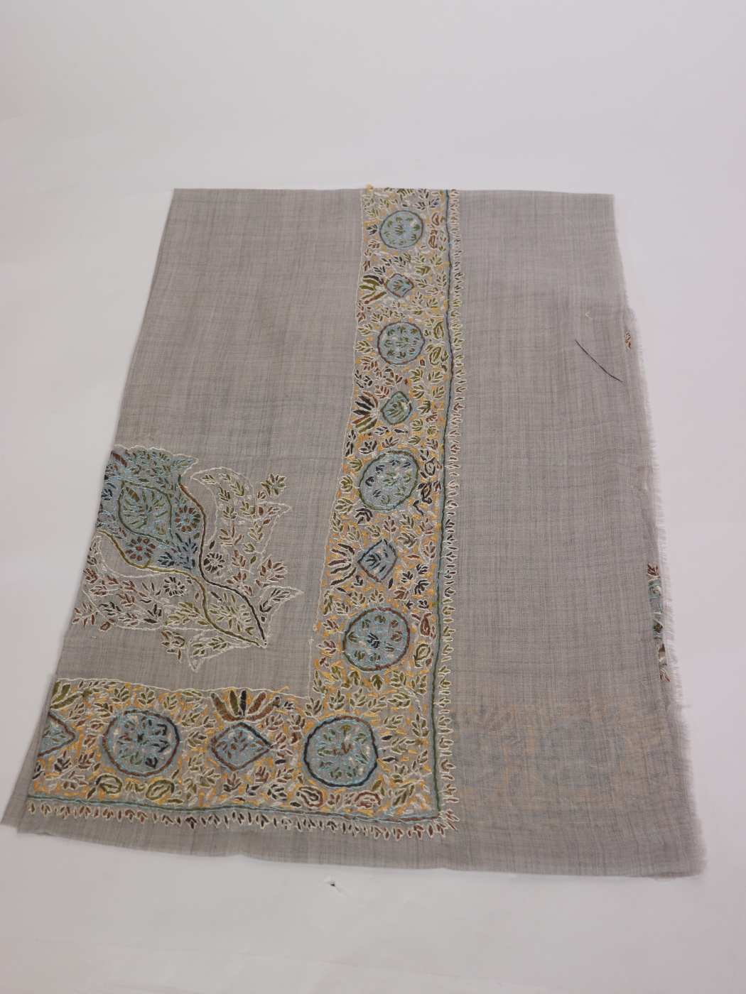 Qatar Headscarf in MP Pashmina with Kashmiri Hand Sozni Embroidery