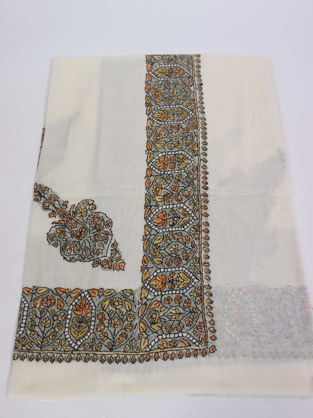 White Kashmiri Rumaal Headscarf in MP Pashmina with Hand Sozni Work