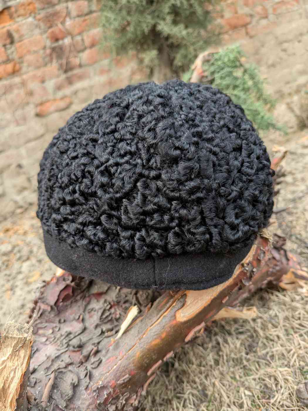 karakul cap in black