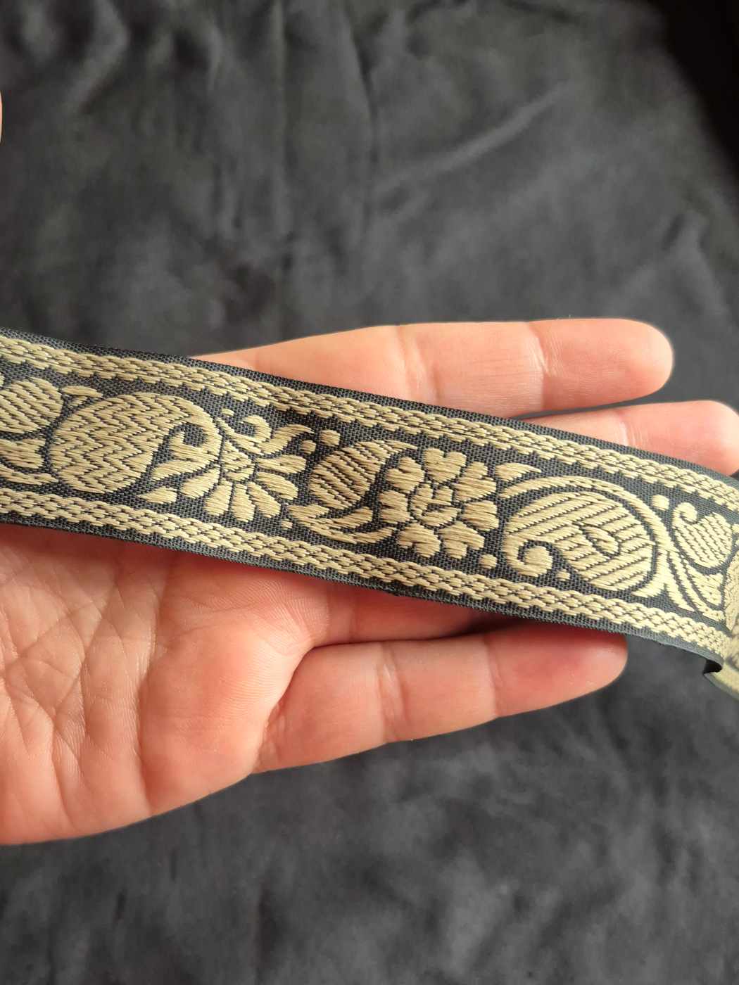 sozni badam motif border for cap