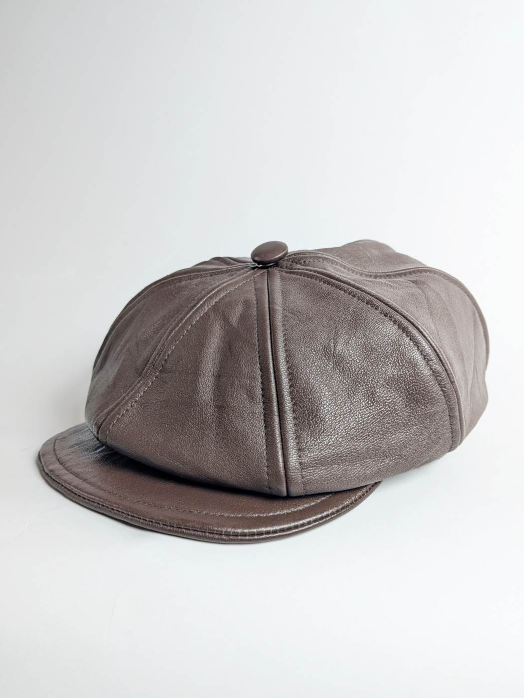 french cap in brown leather