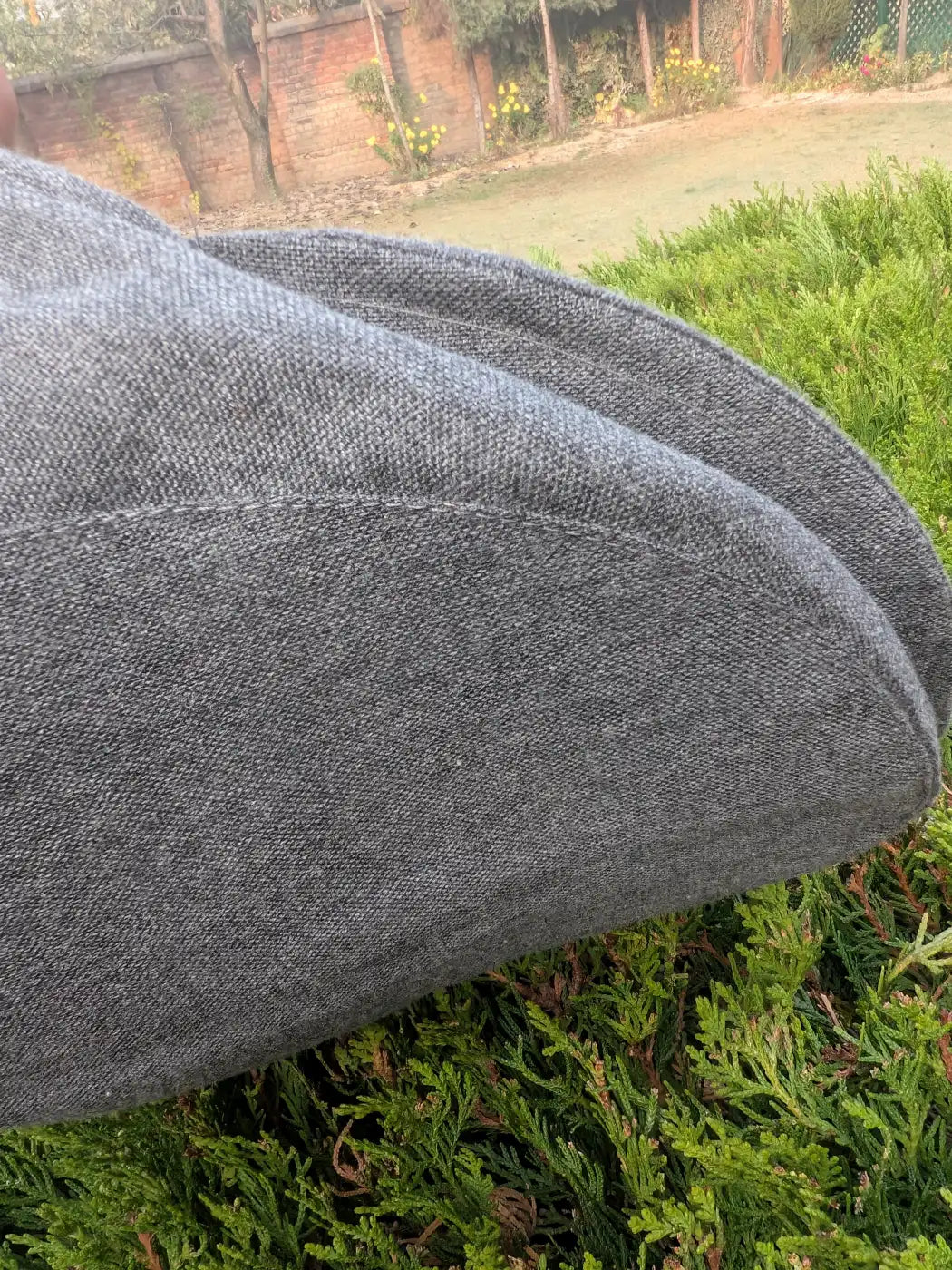 golf flat cap in grey from Kashmir