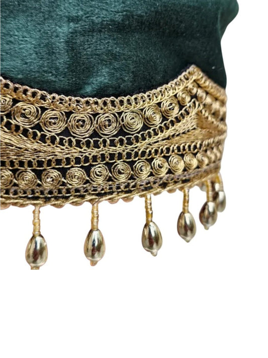 dark green cap in velvet with tilla embroidery
