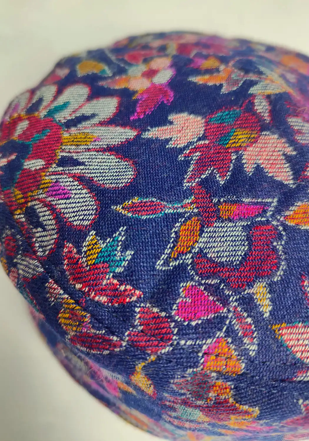 kani cap woven pattern