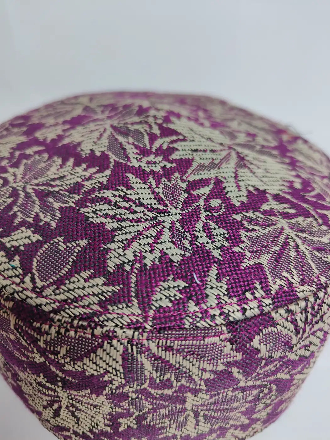 kashmiri cap with chinari kani in purple colour woven pattern