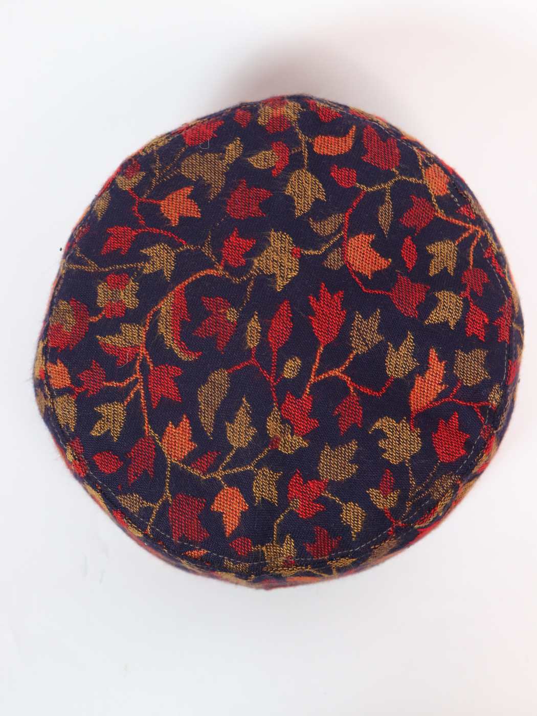 black cap in kani florals top side