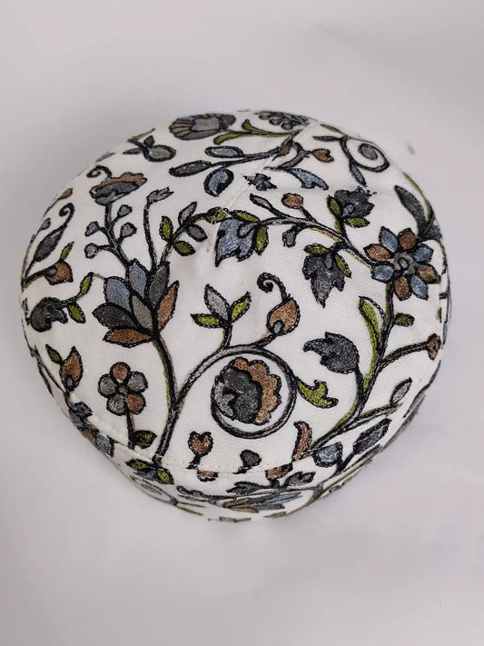 topi with top side florals in nalki asri embroidery