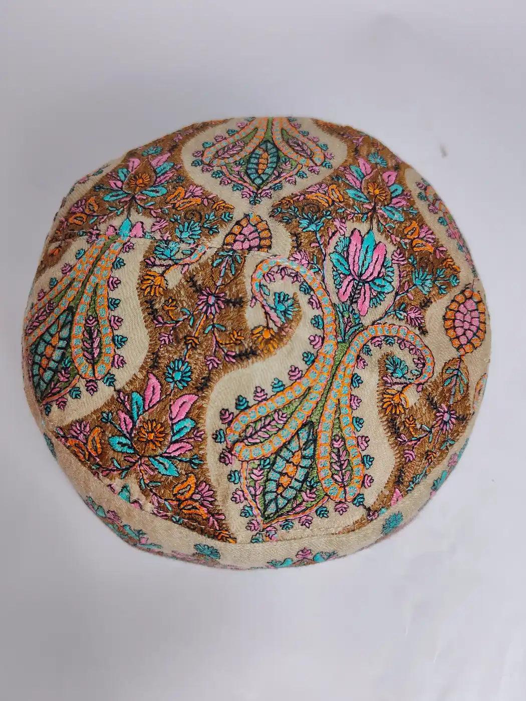 Needlework Sozni Jamawar Classic Beige Jamali Cap