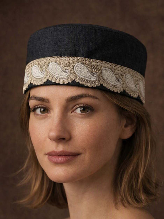 Stylish Round Womens Foldable Cap With Zari Embroidery Border