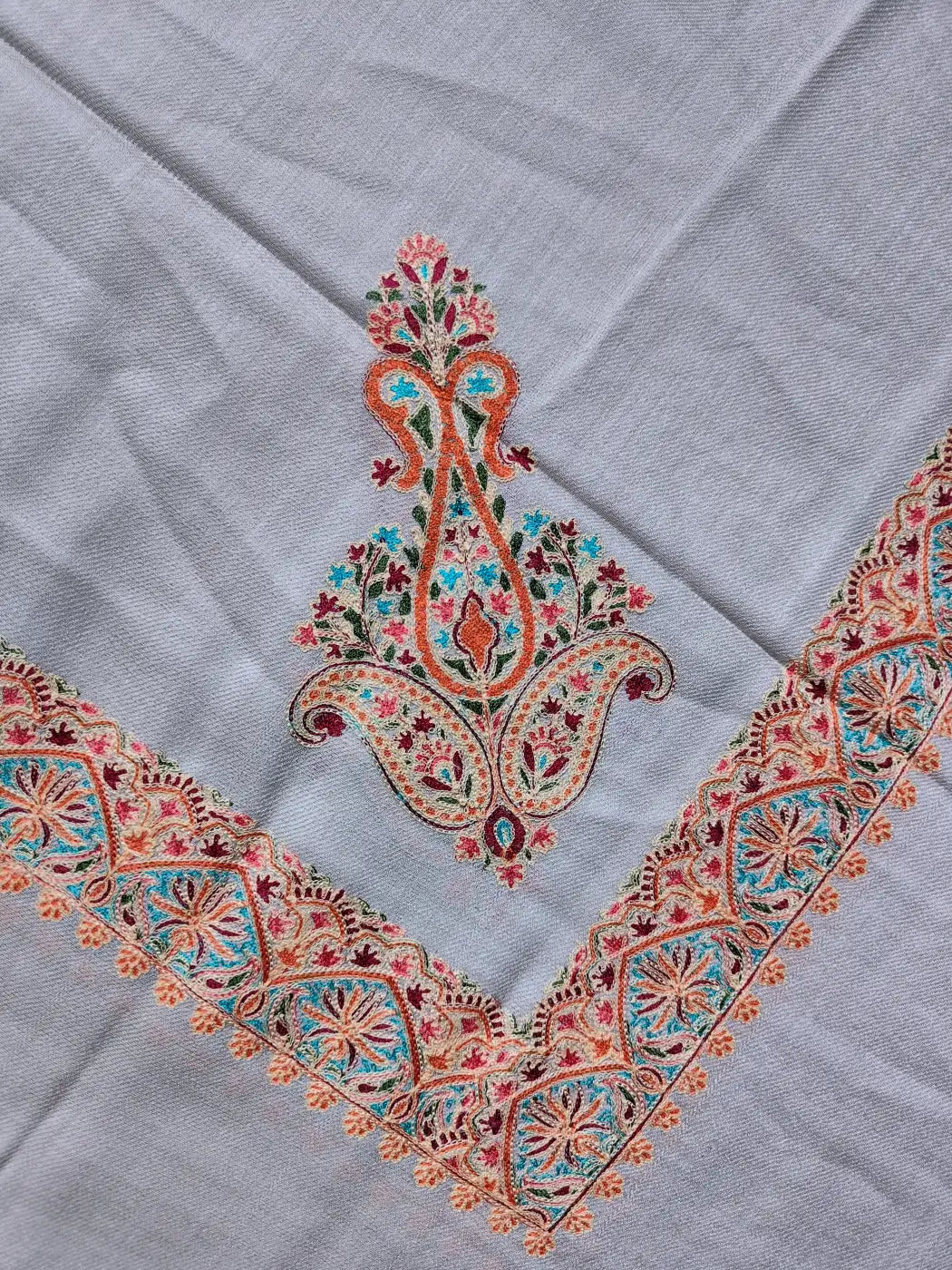 corner of the arabic rumal in pasiley motif with Kashmiri work