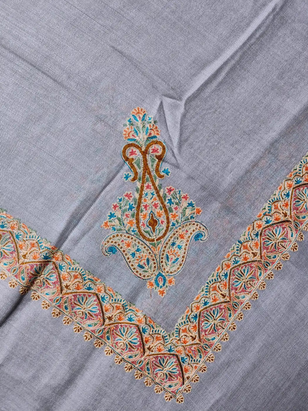 corner of the arabic rumal in pasiley motif with Kashmiri work