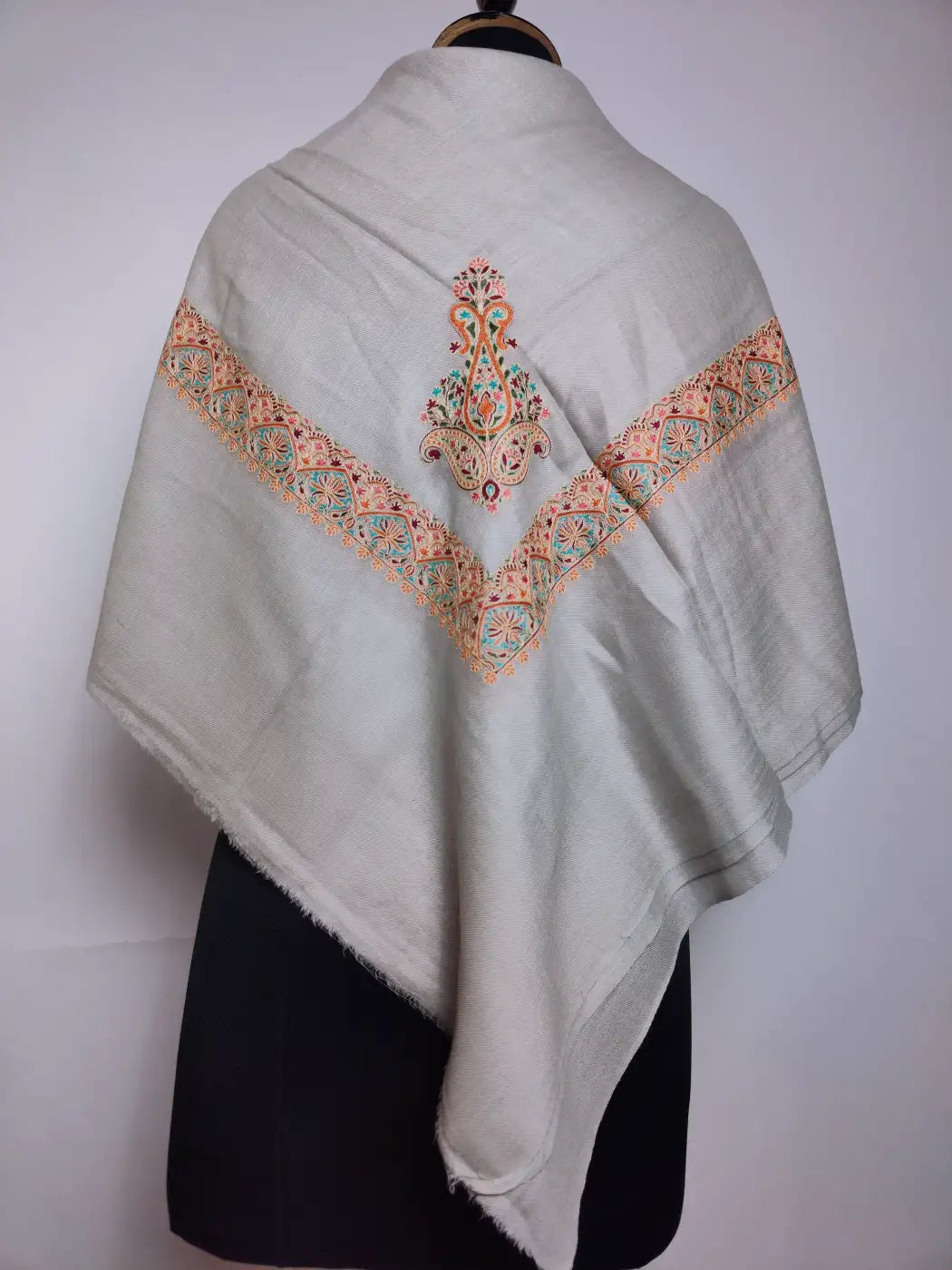 grey Arabic rumal with continuous border pattern and corner paisley motif in Kashmiri embroidery 