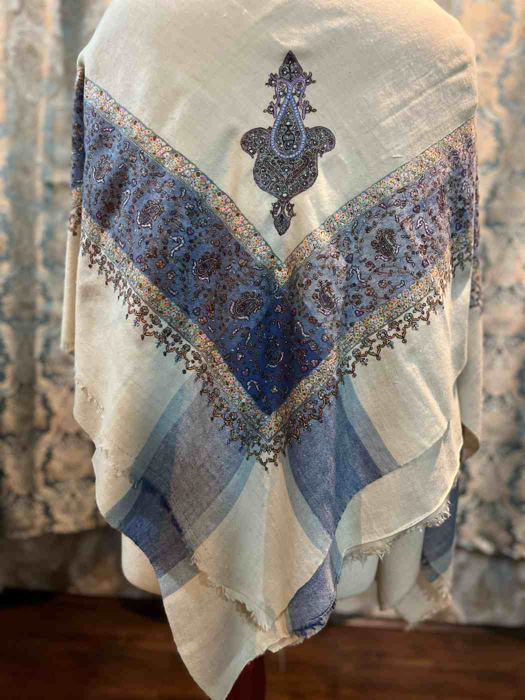 pure pashmina mens Headscarf with Kashmiri embroidery 