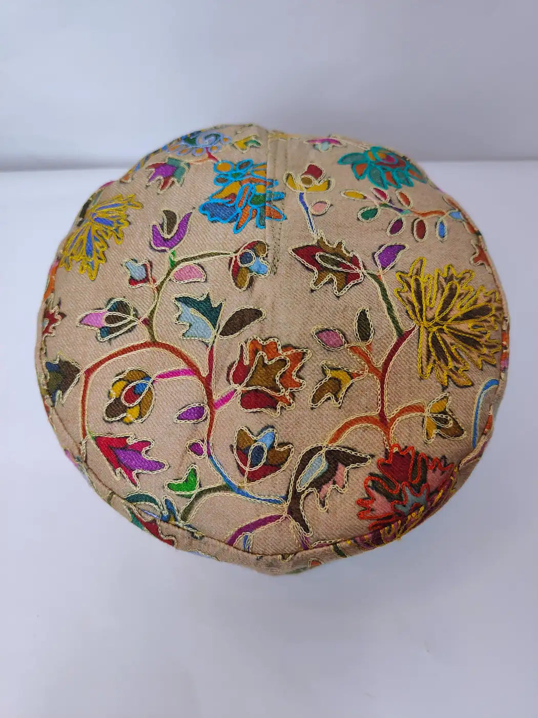 kalamkari work on the top side of the handmade cap