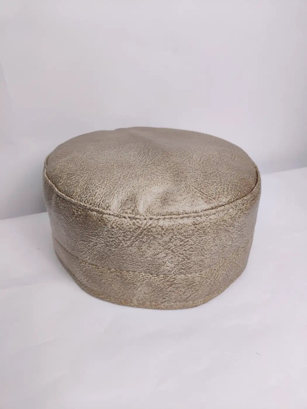 Kashmiri leather capleather cap