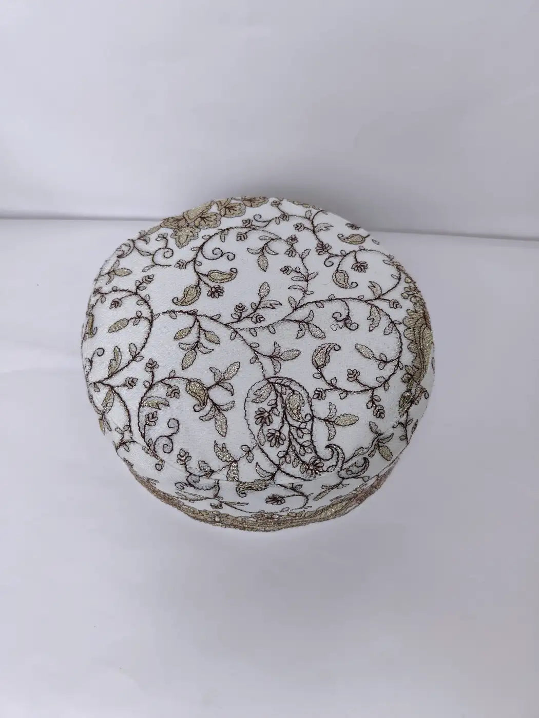 kashmiri white cap top side
