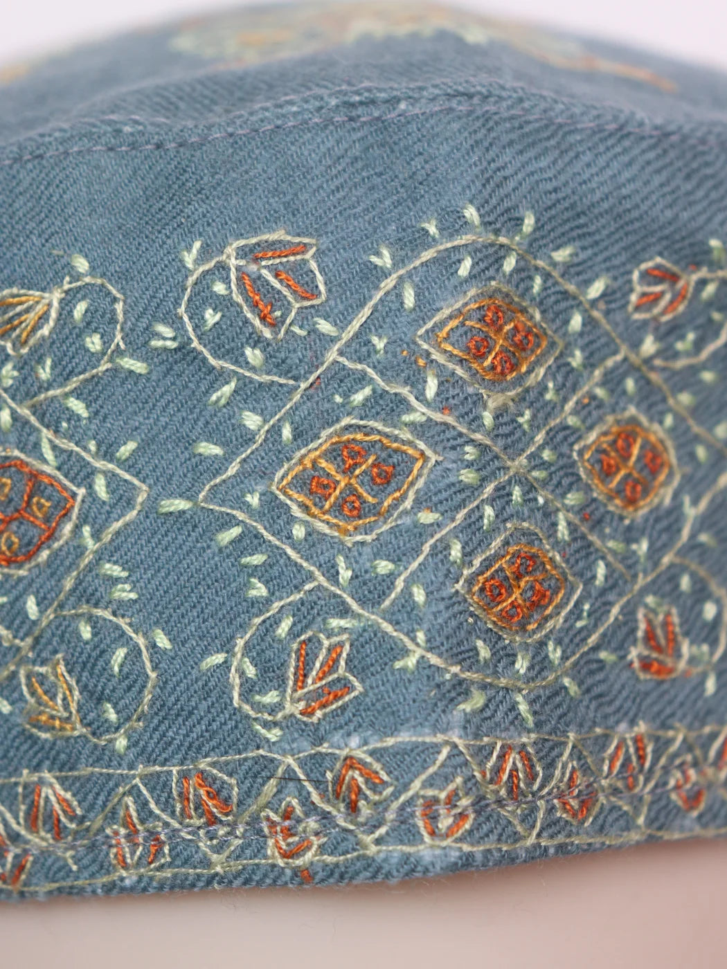 Rasik Kashmiri Grey Foldable Toosha Cap with Hand Sozni Embroidery