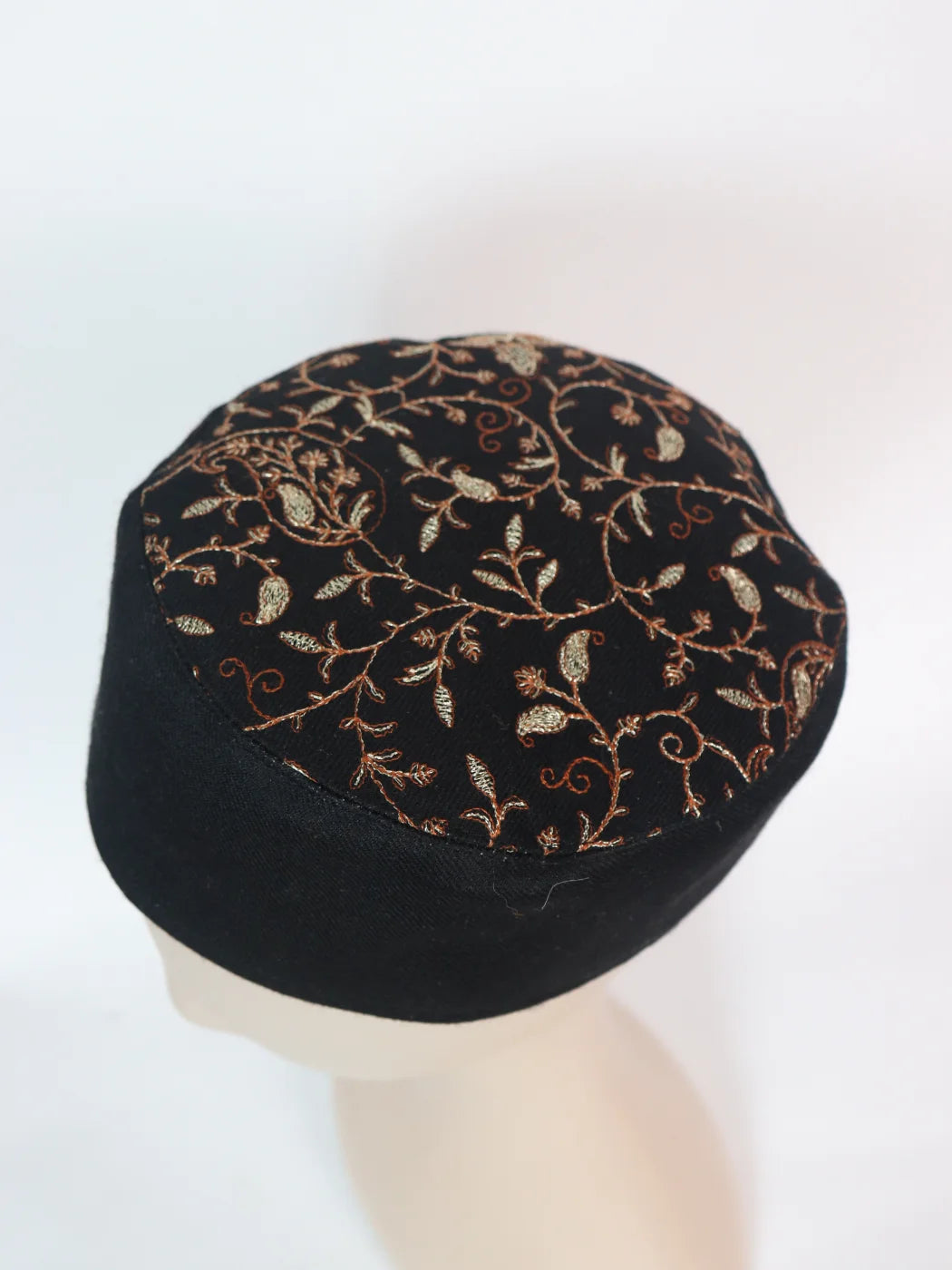 Kashmiri Black Stylish Cap for Men With Zari Work
