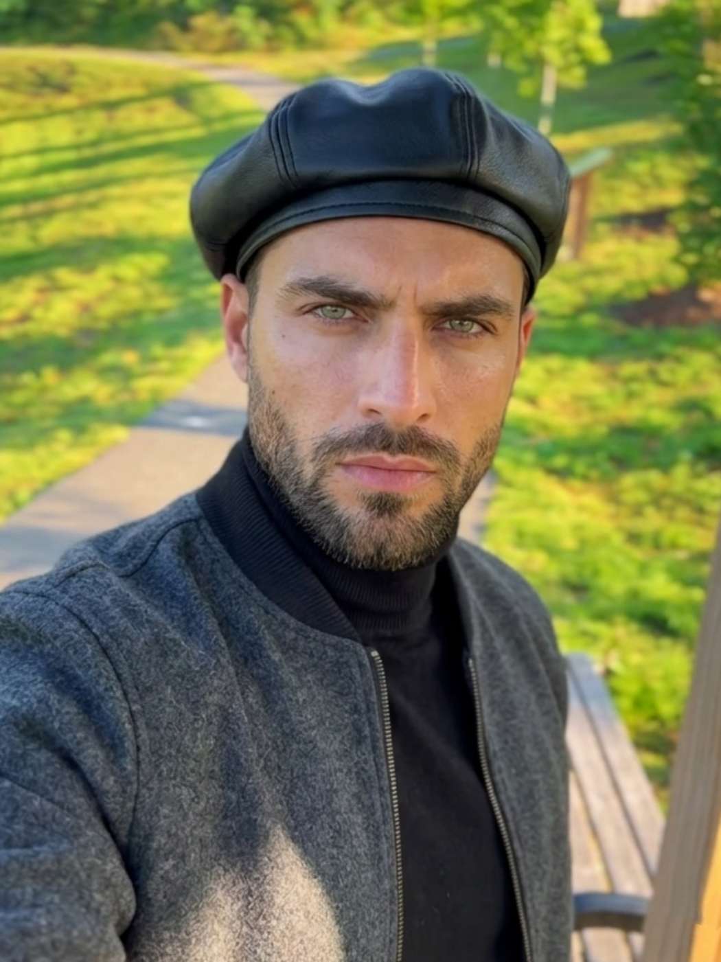 Leather Round Beret Cap | Brimless and Baggy Style