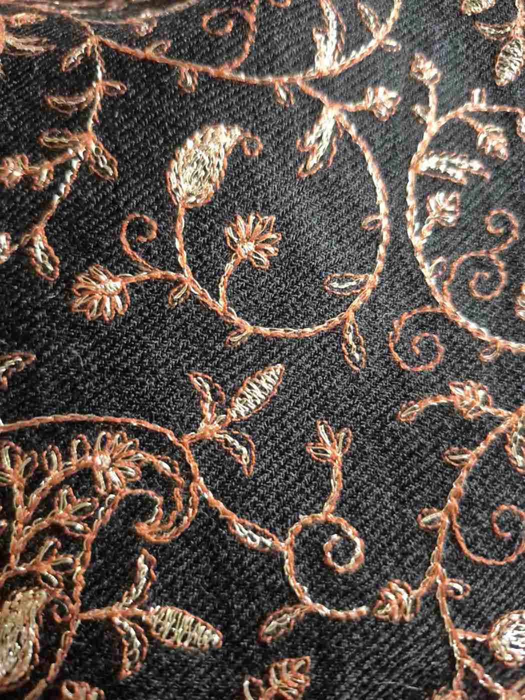omani topi zari embroidery