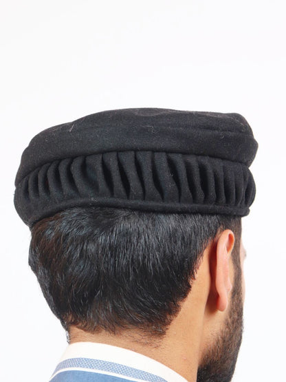 Black Twisted Pakol Cap – Handmade Kabuli Zigzag Topi