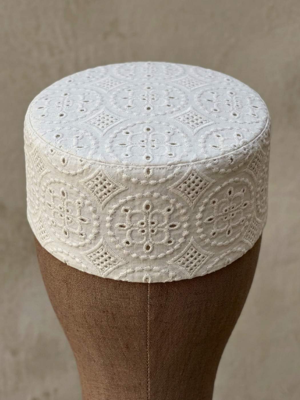 White Cotton Cap for Summer in Hakoba Pattern
