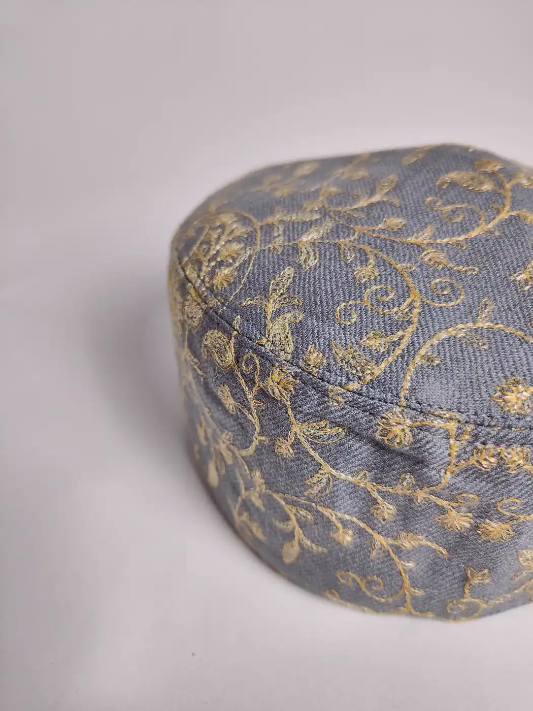 Riwayat Grey Zari Work Foldable Cap