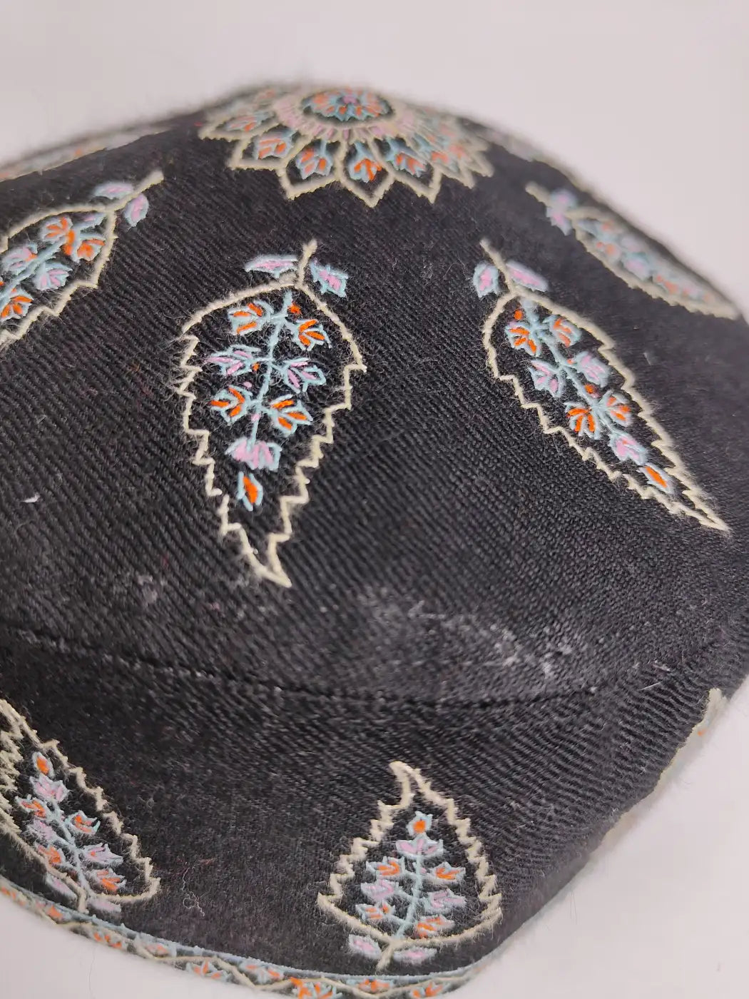 Fareed Black Mens Pure Pashmina Cap with Kashmiri Hand Sozni Embroidery