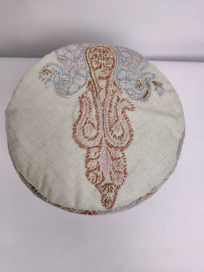 Pashmina Cream Cap for Gents with Kashmiri Sozni Embroidery