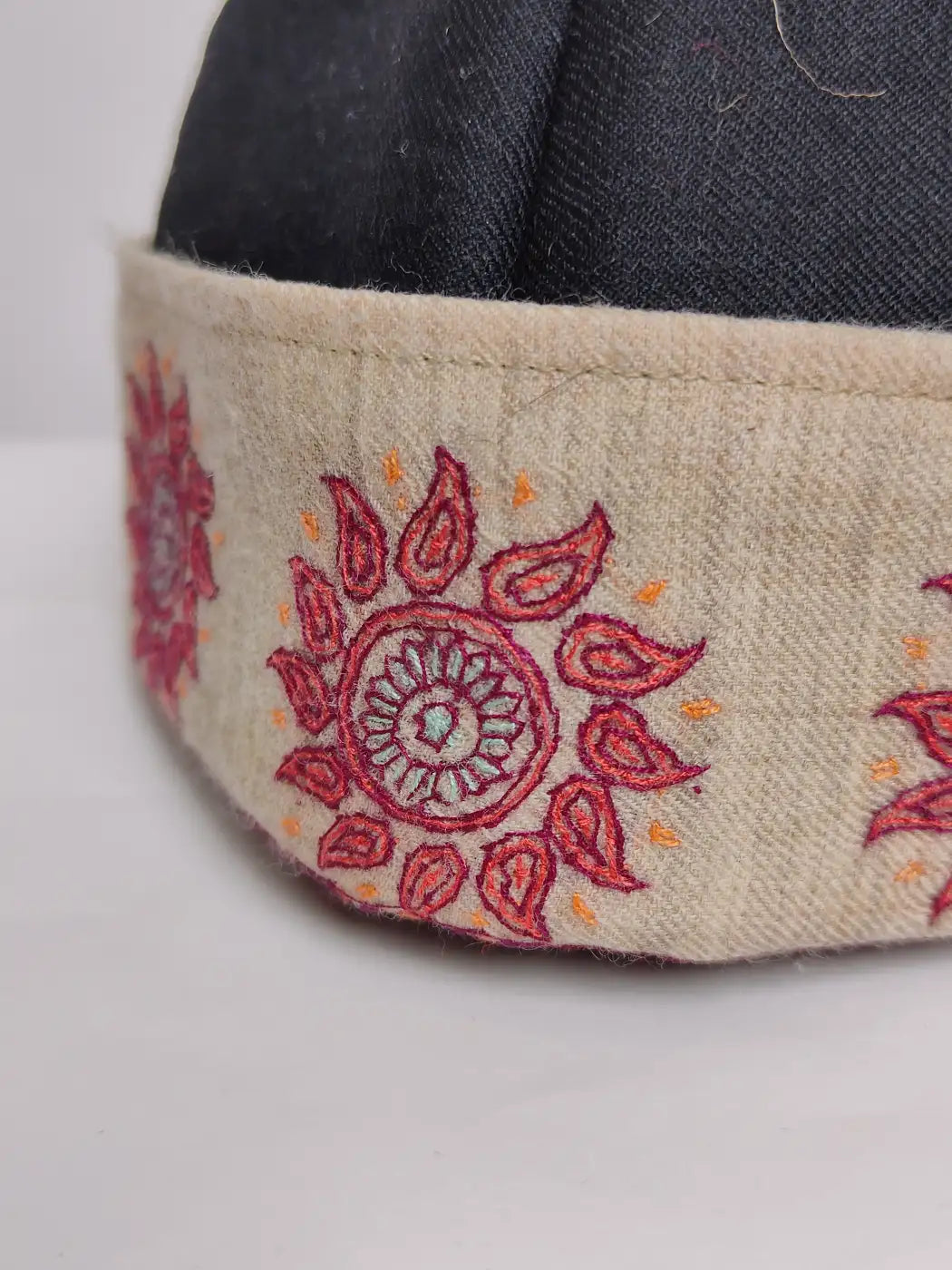 sozni motif on cap from Kashmir 