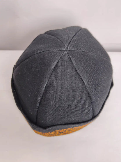 Kashmiri topi in black top side