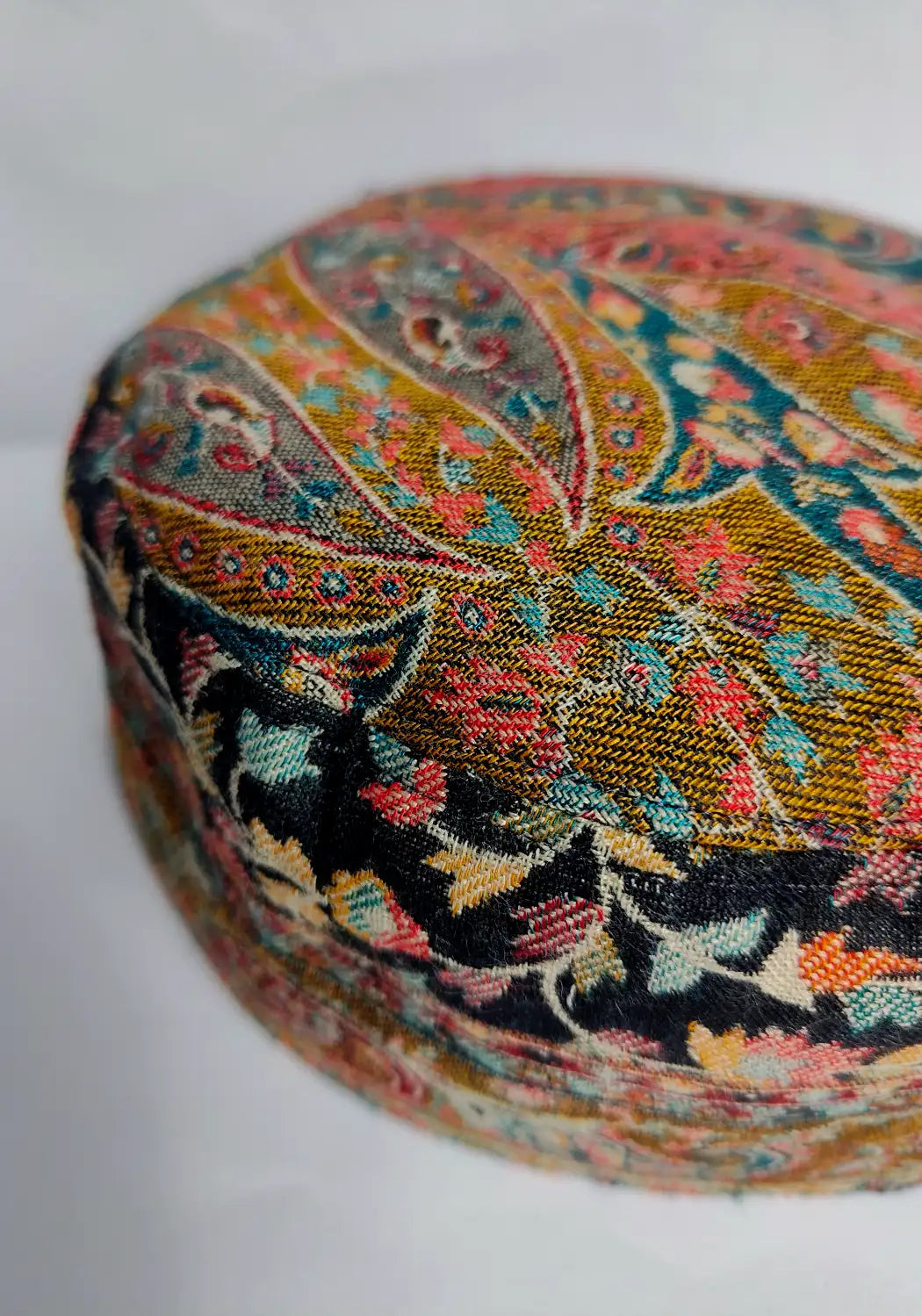 kashmiri kani cap with kani woven pattern 