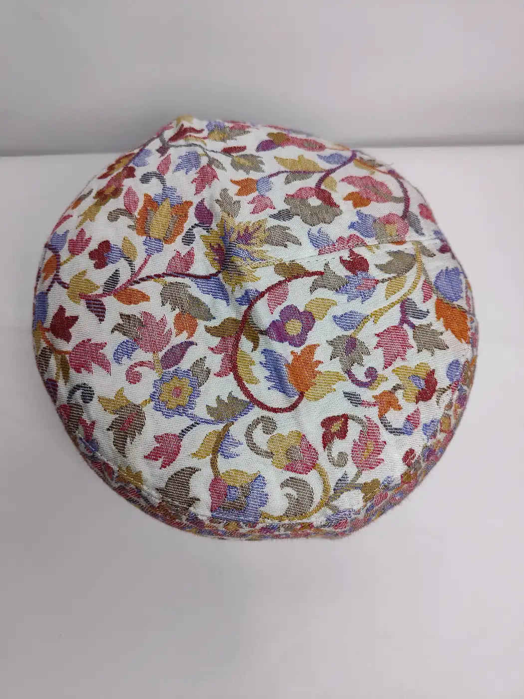 Kashmiri topi top side with kani florals