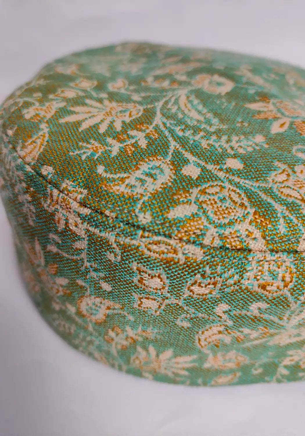 badami kani woven pattern