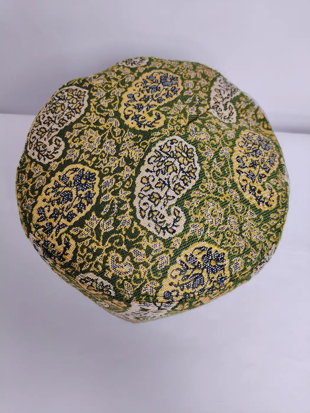 green kani cap with badam patt