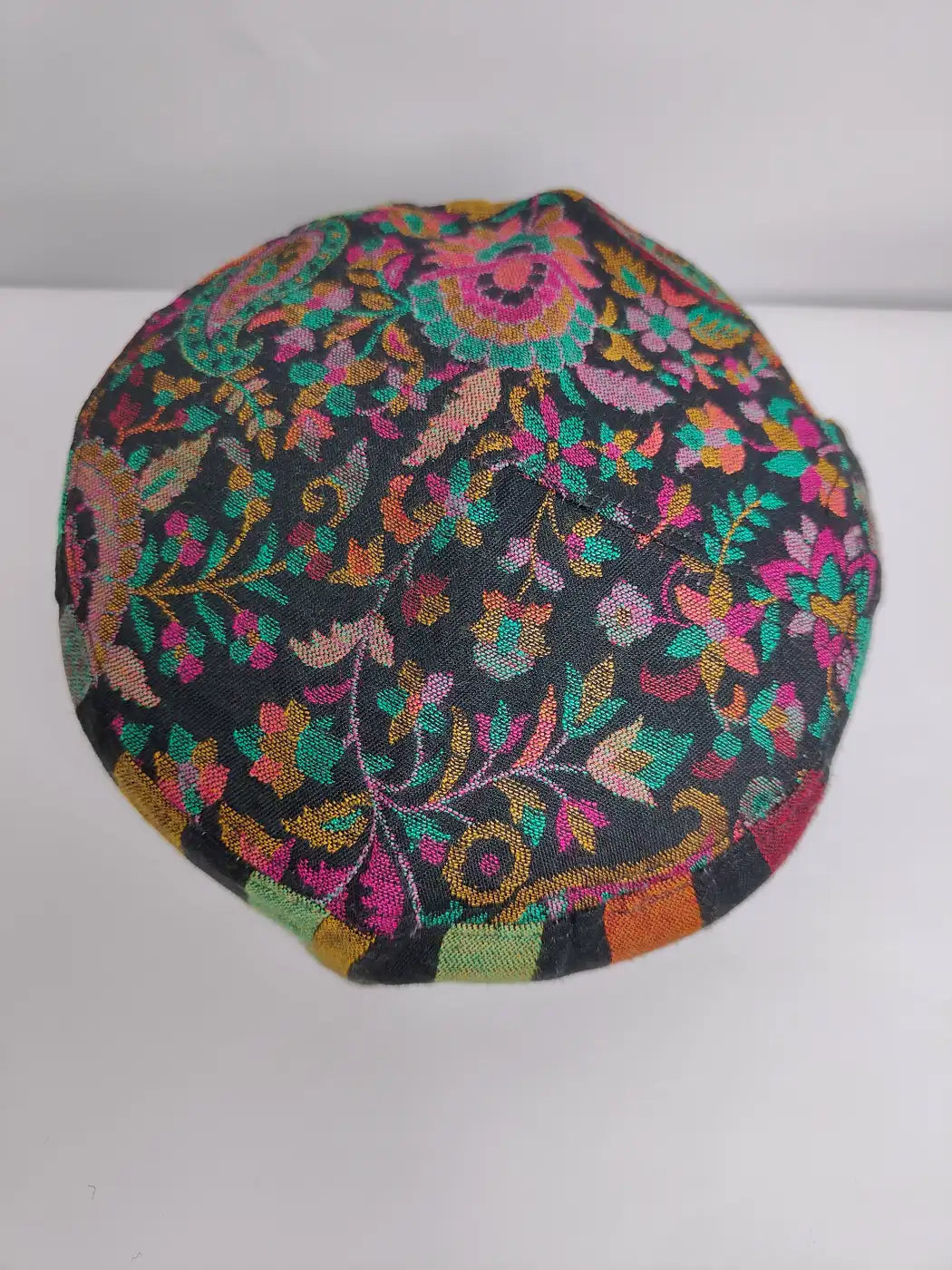 Kashmiri topi top side with kani florals