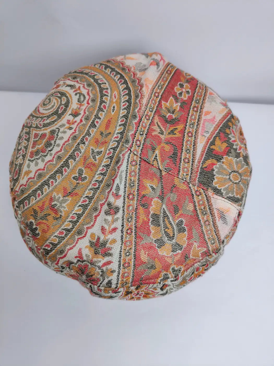 Kani kashmiri topi top side from Kashmir