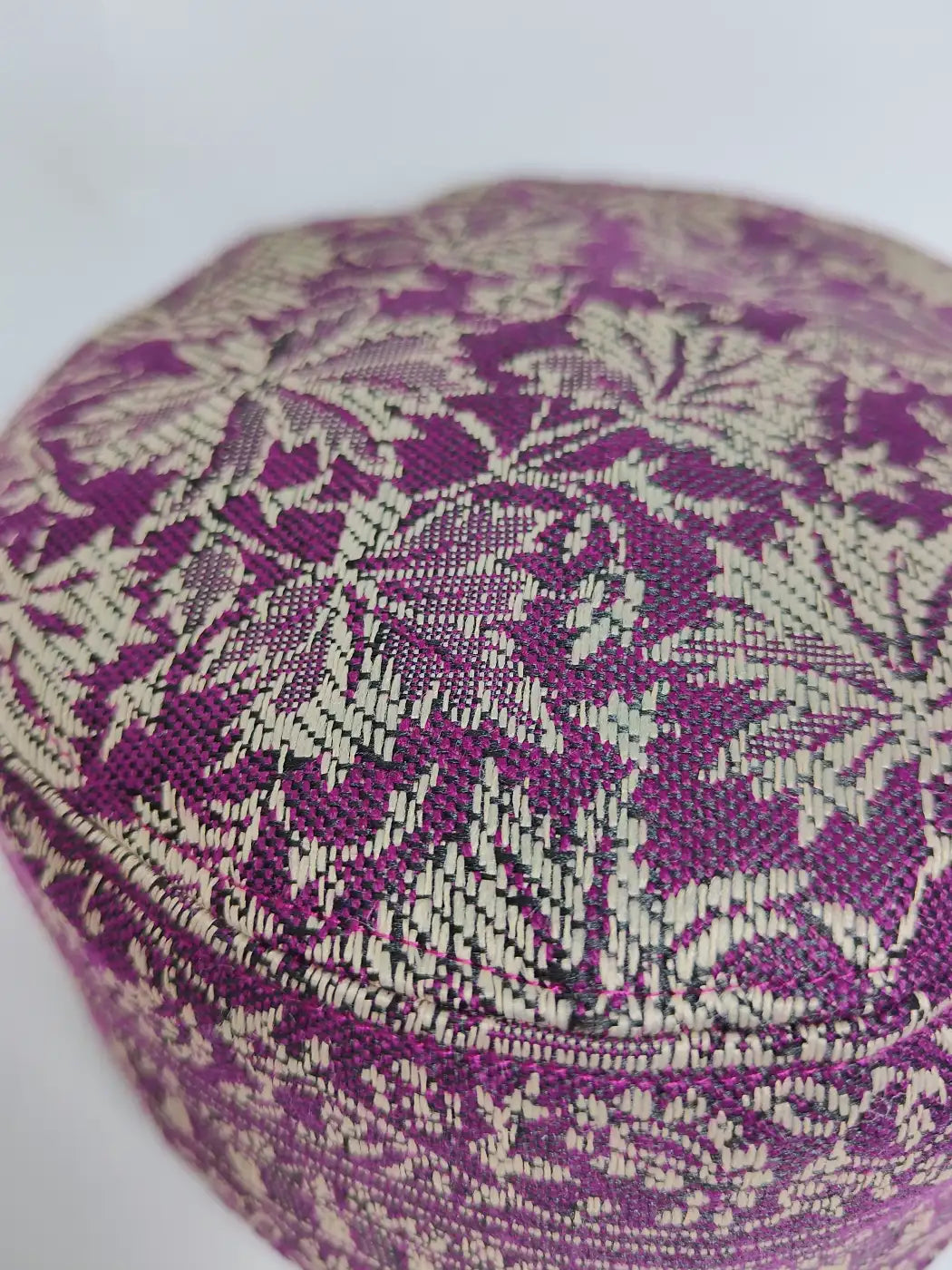 classic kani cap with chinari woven kani pattern 