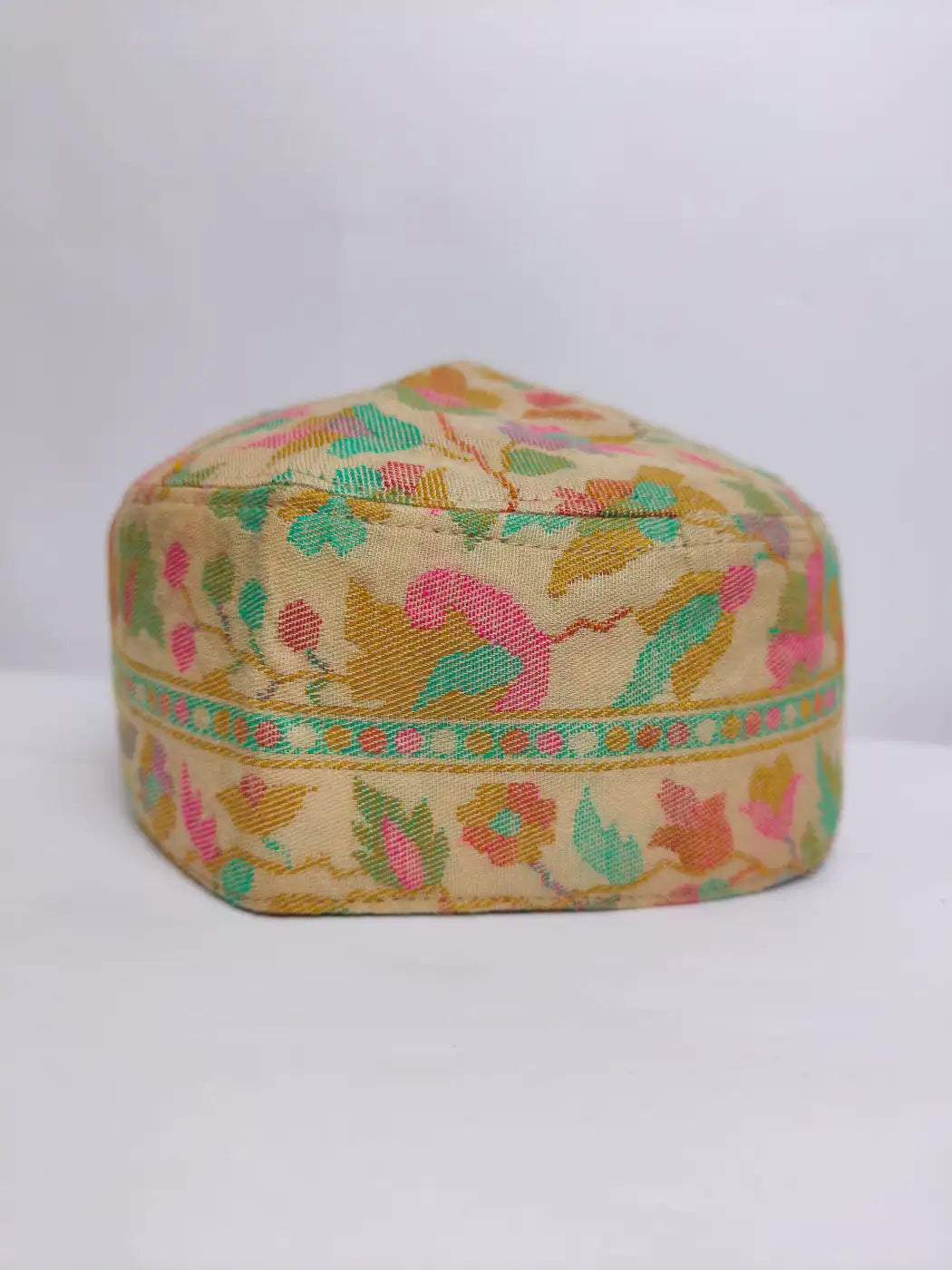 Kashmiri topi with kani woven florals