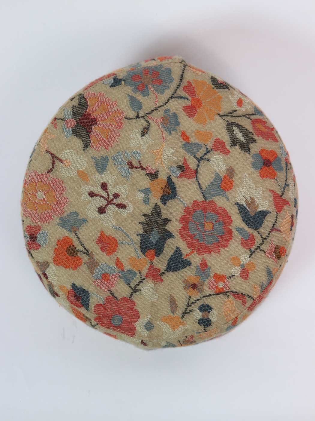 kani topi top side 