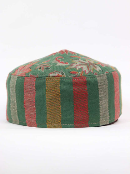 stripe pattern cap in green