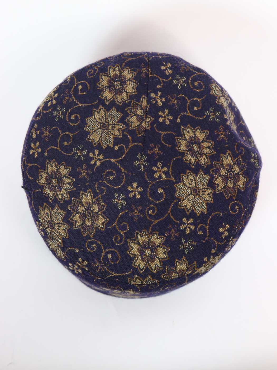top side floral woven pattern 