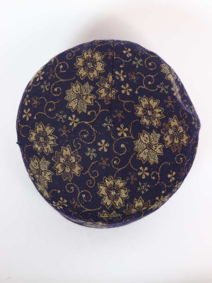 top side floral woven pattern 