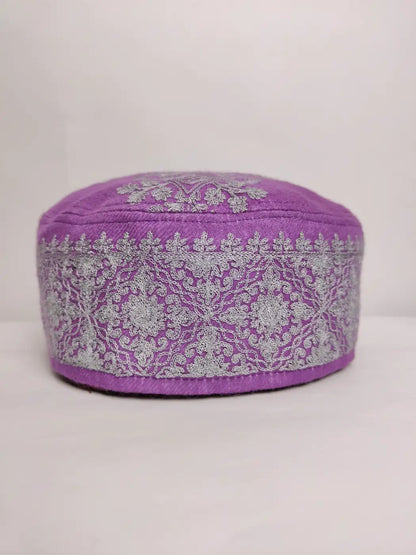 Purple mp pashmina cap with floral patterns in sozni embroidery 