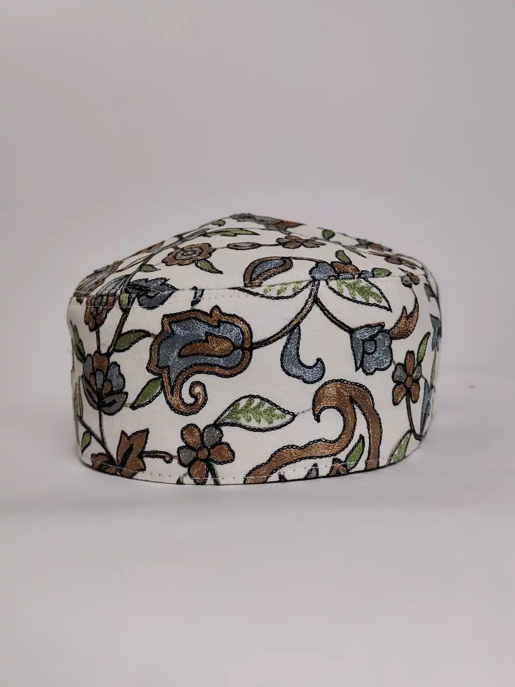 Gents White Cap with Nalki Aari Embroidery