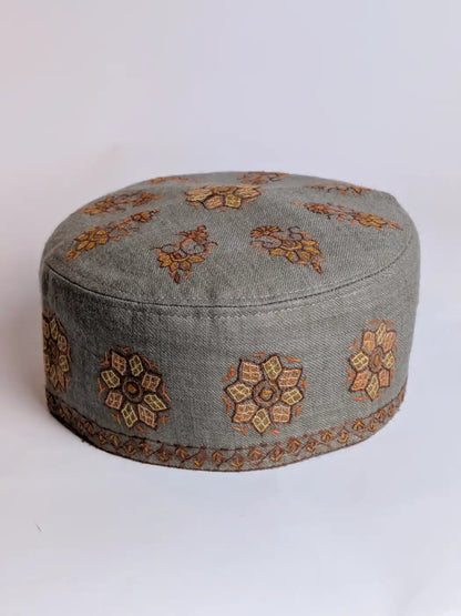 Kashmiri Beige Toosha Cap with Hand Sozni Embroidery Abdullah