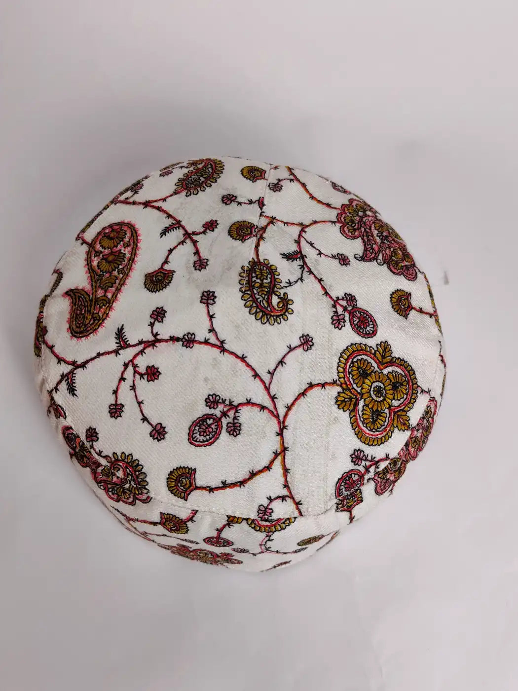 White Round Sozni Embroidery Cap